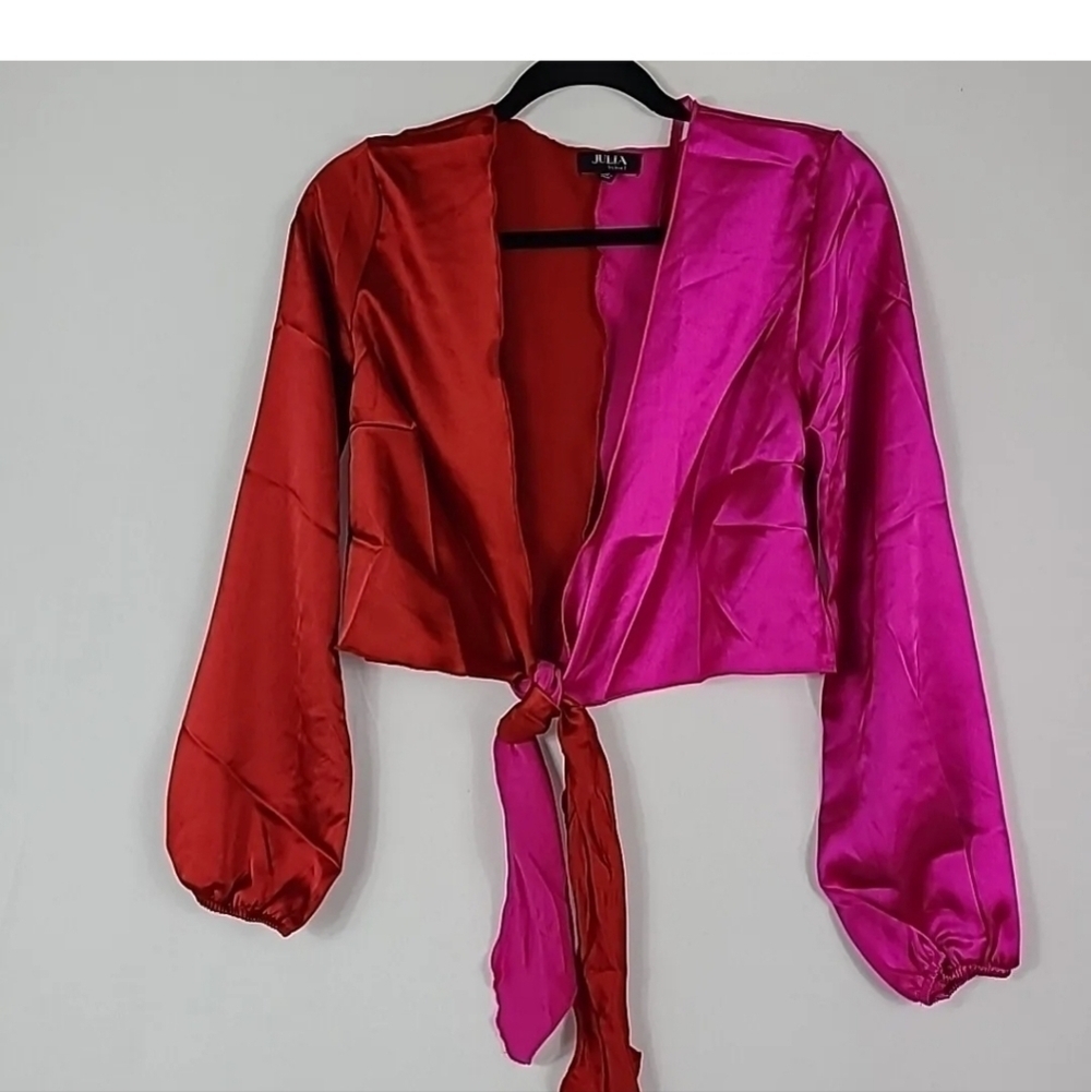 NEW JULIA by Love J Satin Red Pink Tie Front Crop Top Blouse Sz S